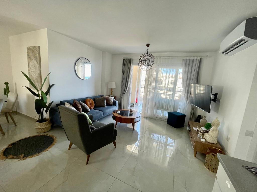 Relaxing Penthouse by the Sea photo 1