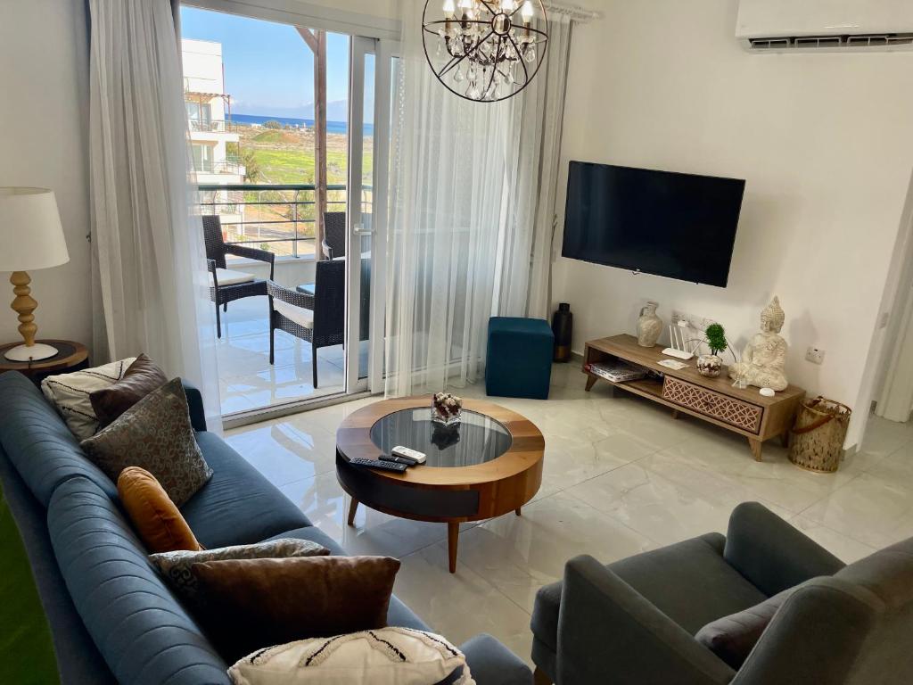 Relaxing Penthouse by the Sea photo 3