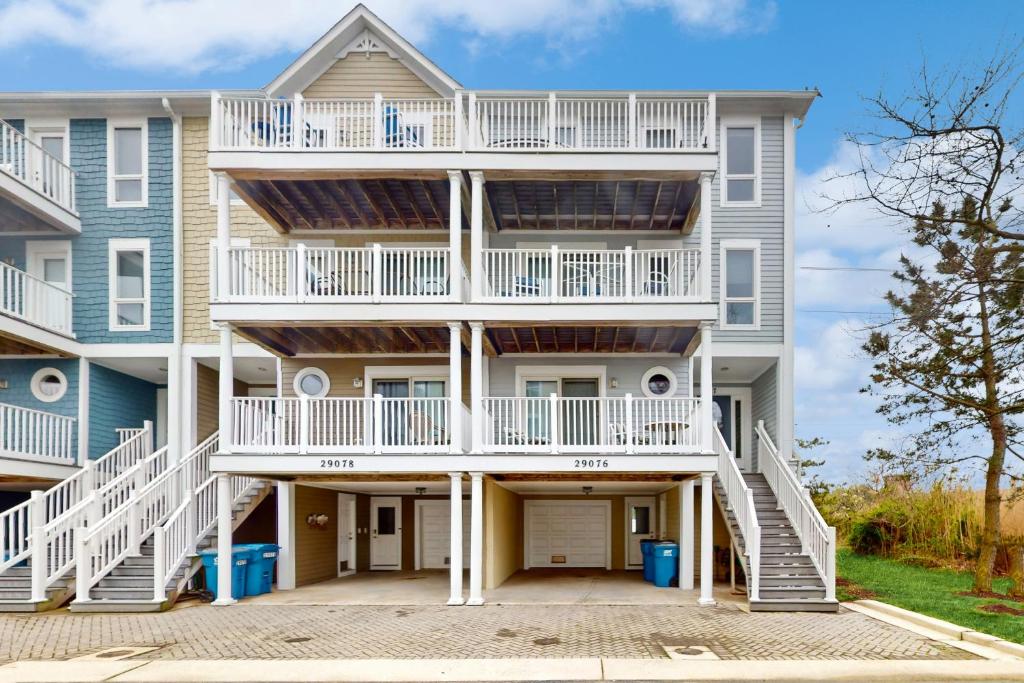 Villas of Beach Cove --- 29076 Beach Cove Square #D7 photo 3