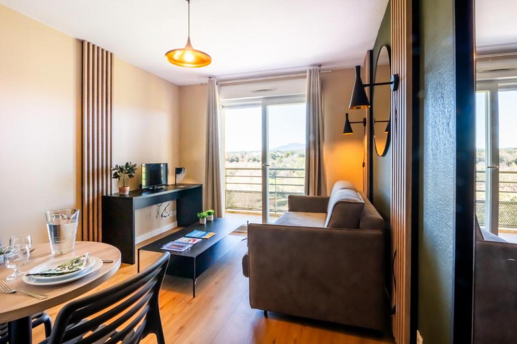 Nemea Appart Hotel Green Side Biot Sophia Antipolis photo 2
