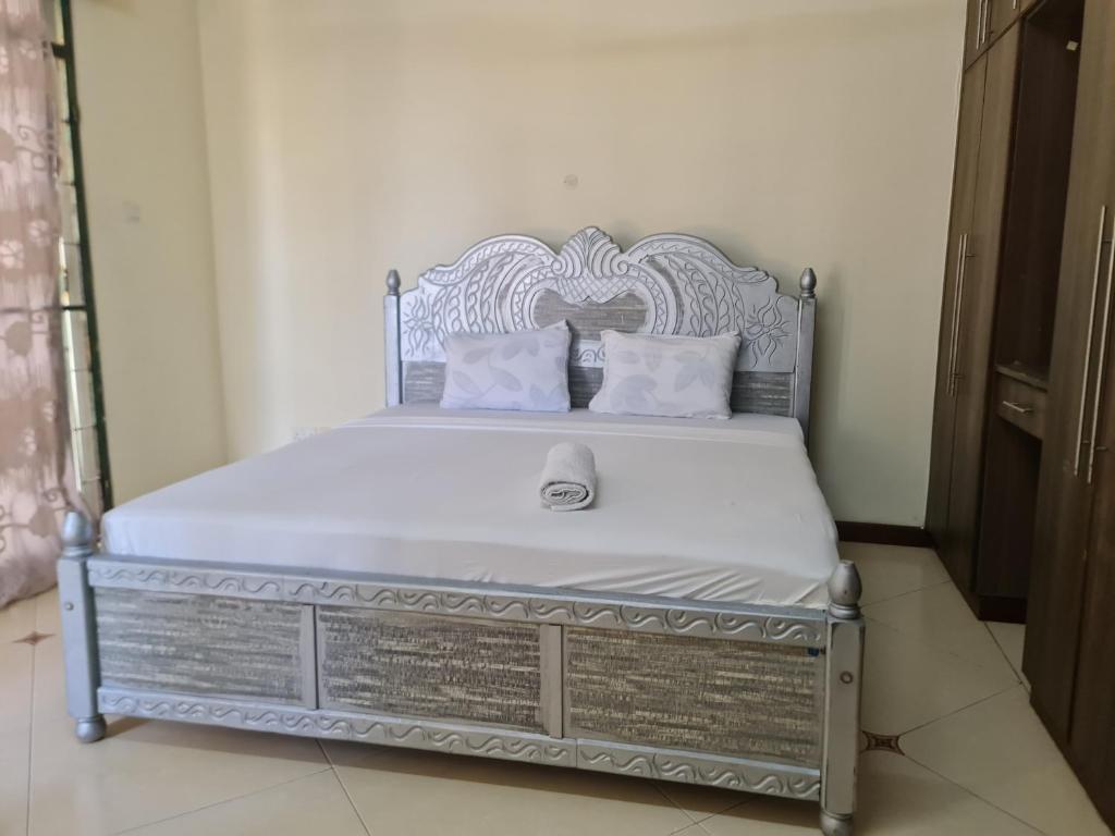 Flix accommodation Apa Nyali photo 1