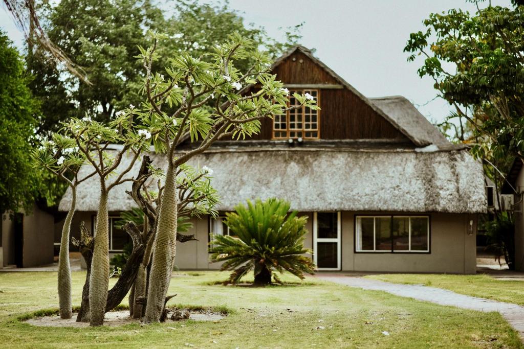 Unyati Safari Lodge photo 2