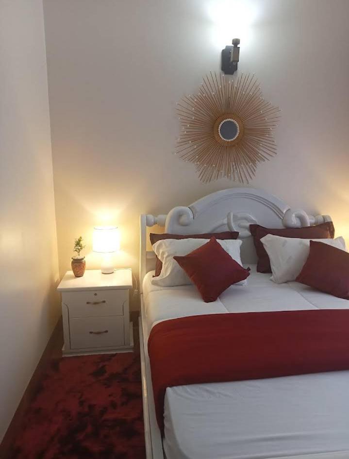 Riverside Apartments photo 3