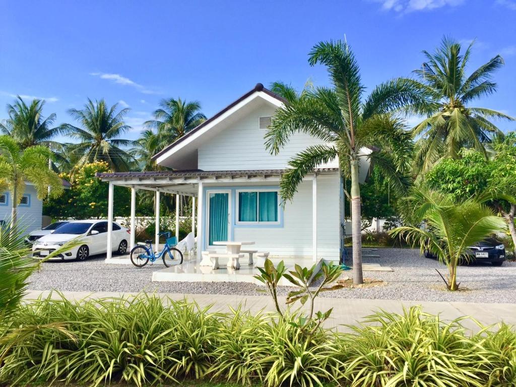 Samroyyod Cottage photo 2