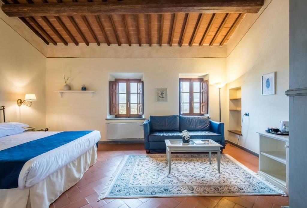 Hotel Palazzo Squarcialupi photo 4