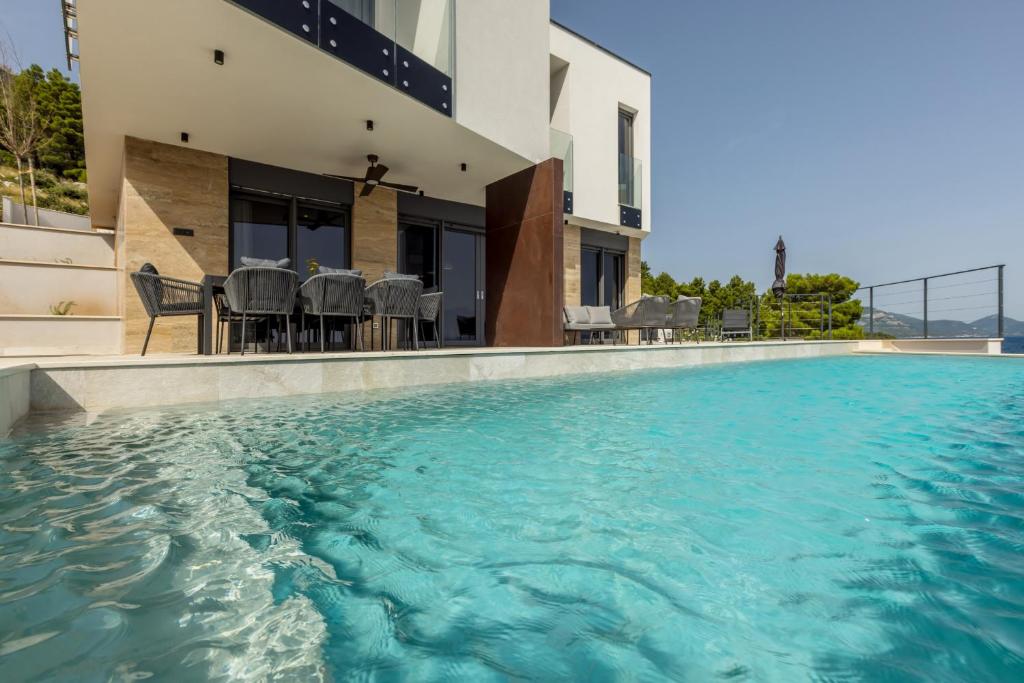 Luxury Villa Mare, direkt am Strand photo 2