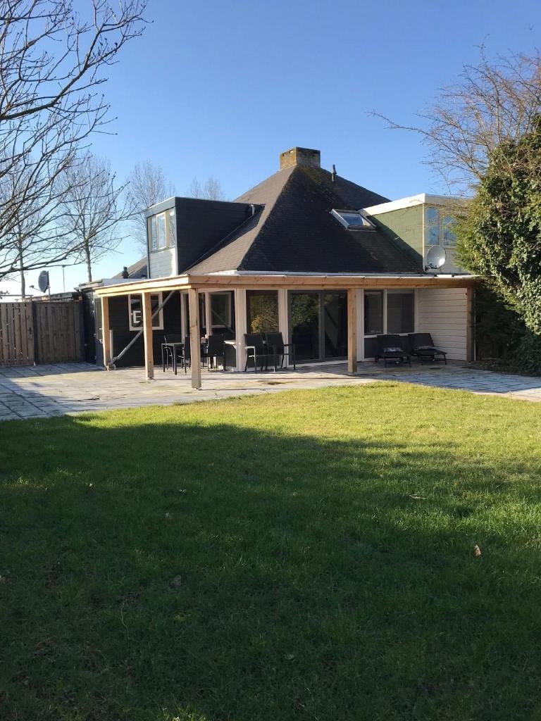 Schönes Ferienhaus mit viel Privatsphäre in einem ruhigen Ferienpark - b55929