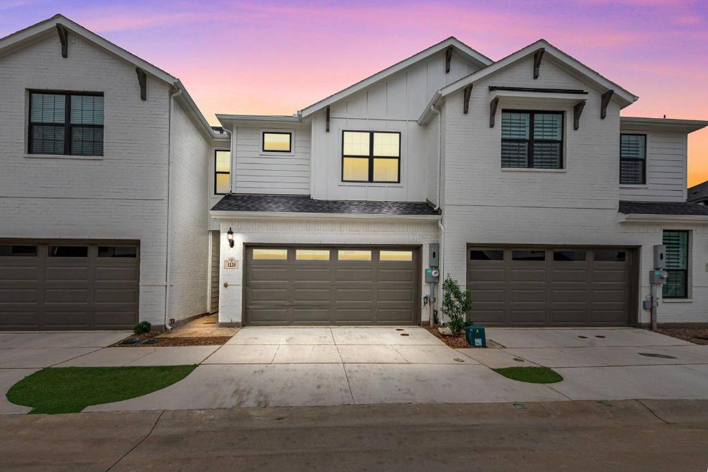 Lewisville Lake Urban Escape photo 2