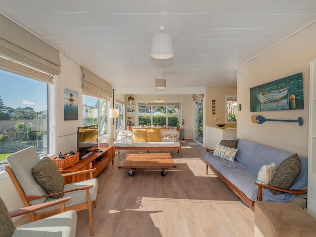 Hahei Kiwi Bach - Hahei Holiday Home photo 1