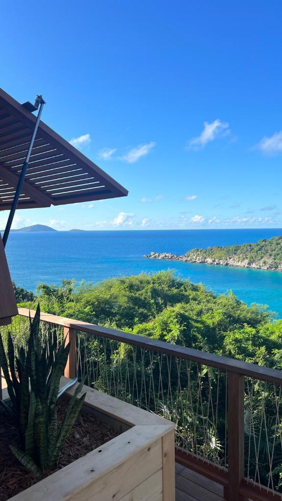 Lovango Resort and Beach Club photo 1