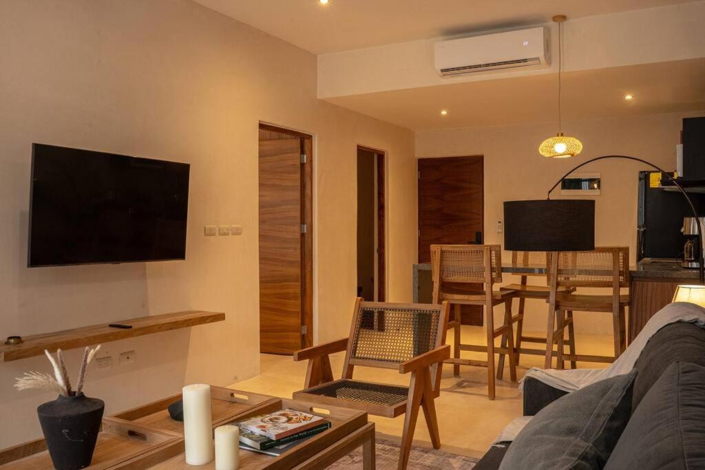 Boho-Chic 1BR Apartment with Private Terrace - Tap to explore photos