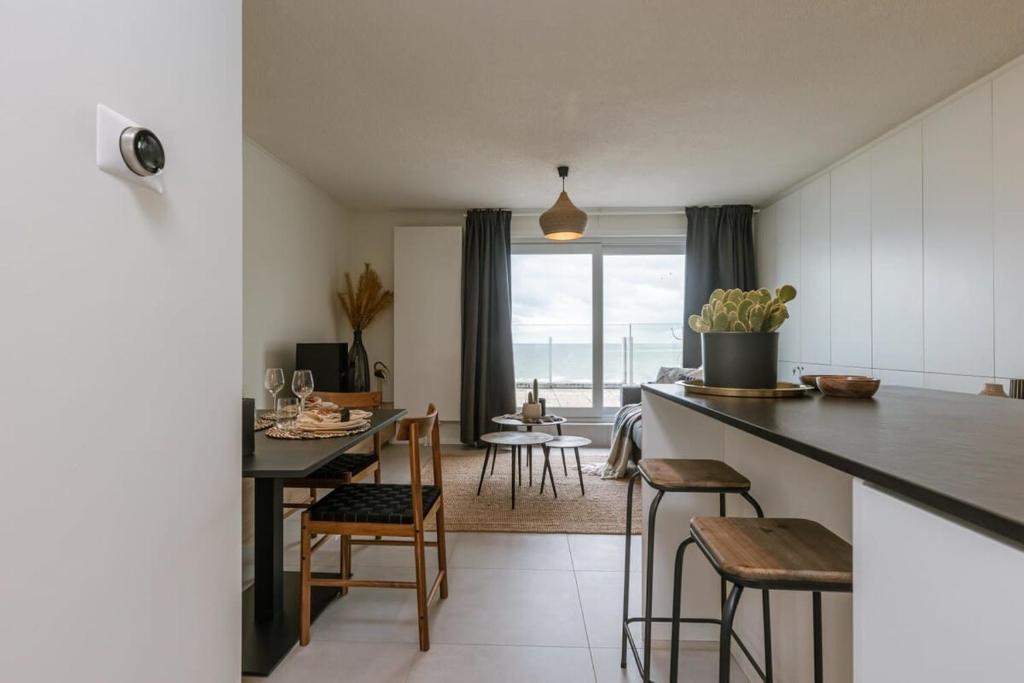 Huswell - Cosy penthouse - Westhinder - With frontal seaview photo 1
