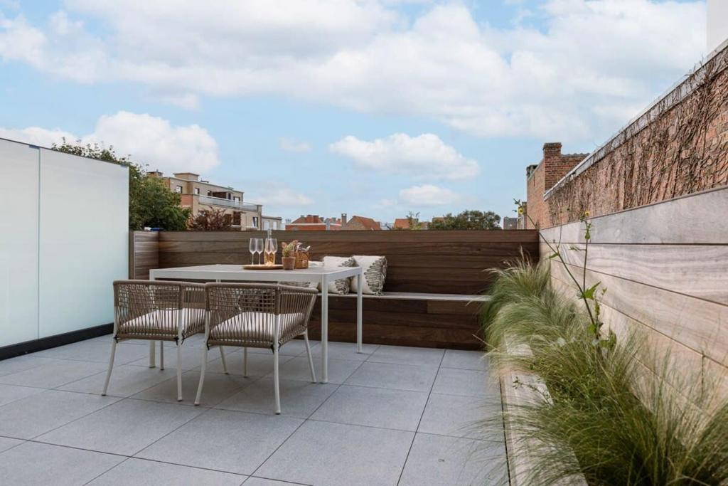 Huswell - Modern apartment located on the square of De Panne photo 4