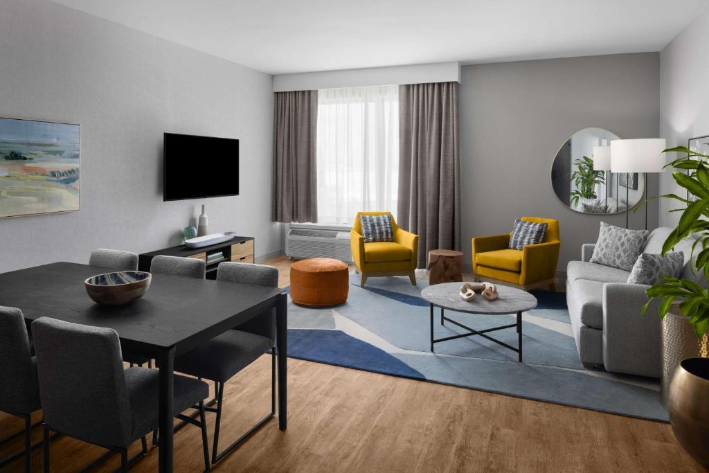 Hilton Garden Inn Grand Prairie At EpicCentral