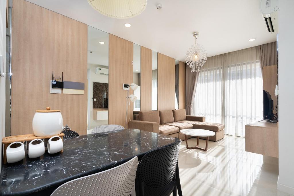 Helios Riverside Apartment