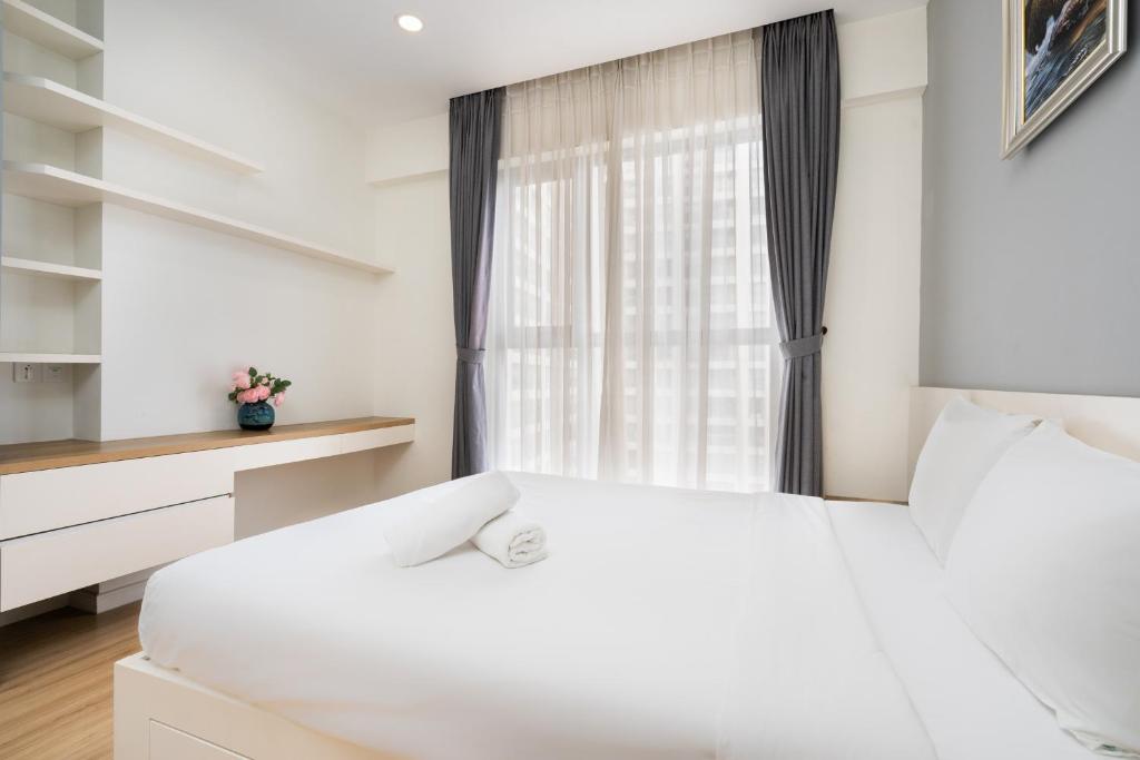 Helios Riverside Apartment