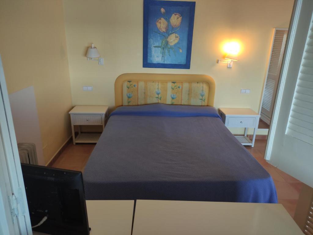 Apartment in Marbella First Line Beach Apto. 12-6 - Tap to explore photos