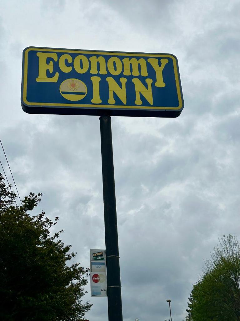 ECONOMY INN image