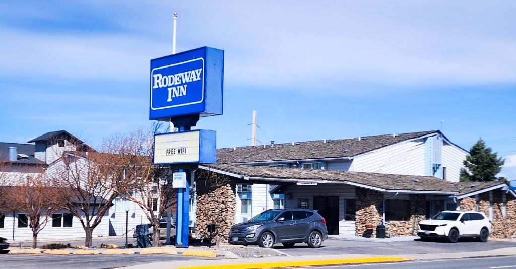 Rodeway Inn image