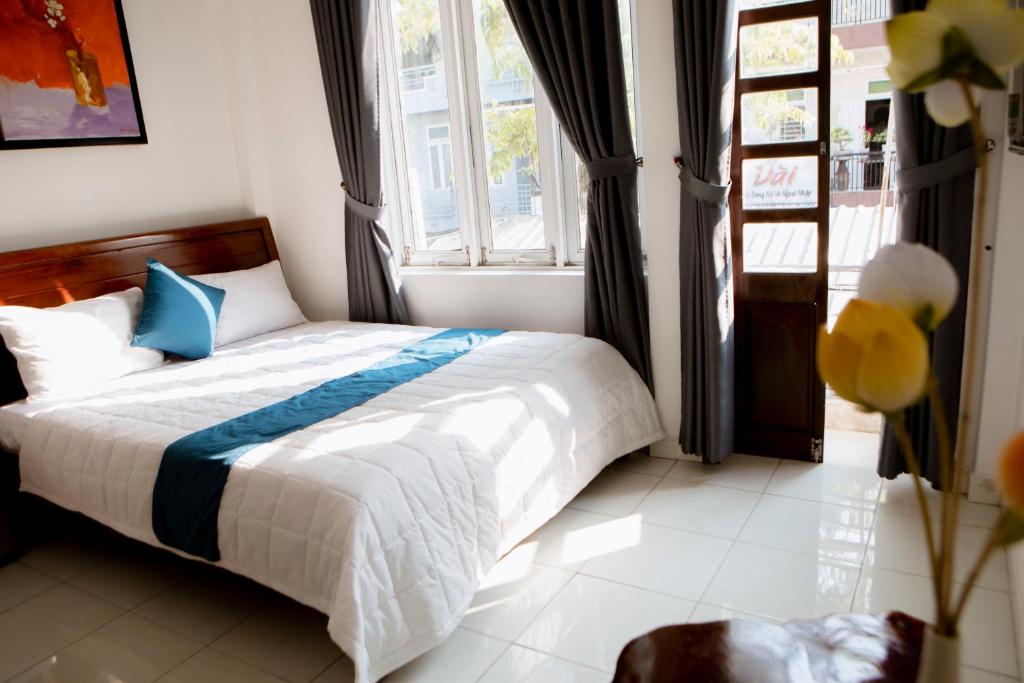 Golden Guesthouse