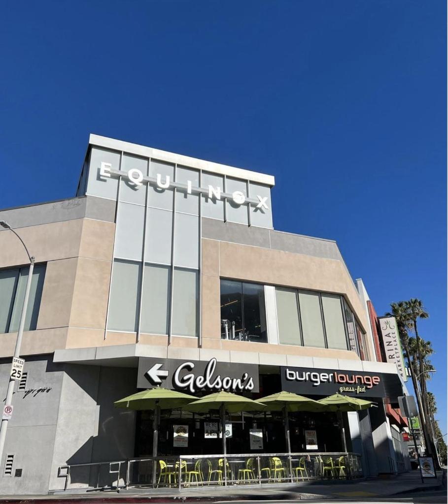 Cozy 2bedroom in the heart of Marina Del Rey-October Special!