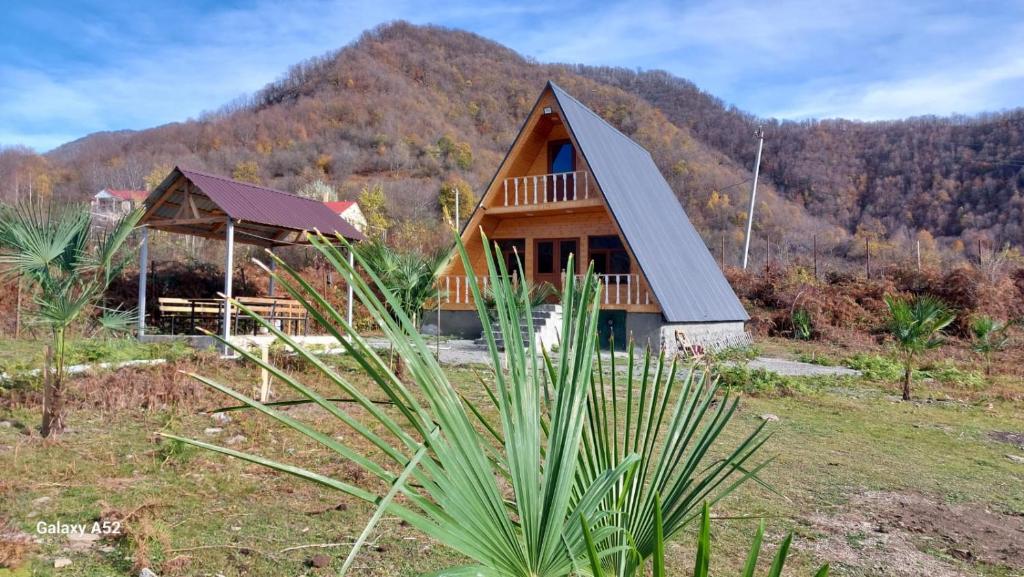 Qalaciq Aframe house photo 2