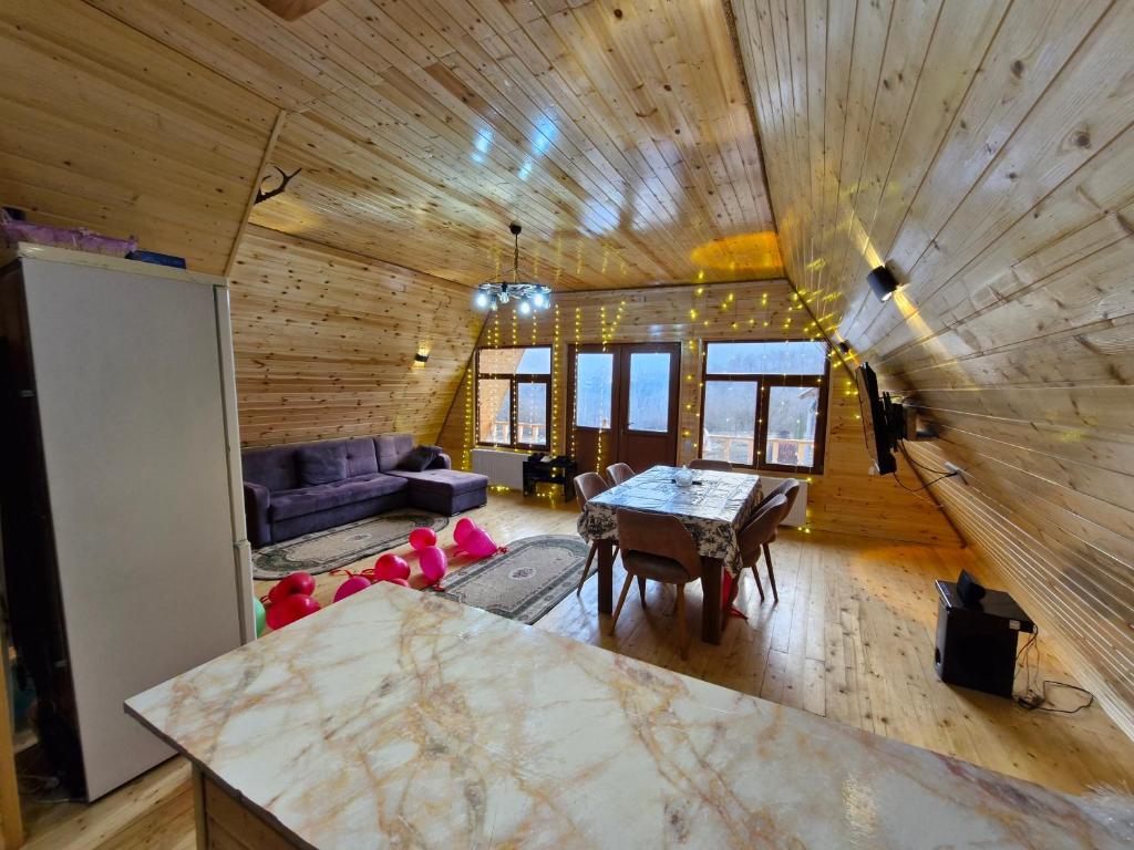 Qalaciq Aframe house photo 4