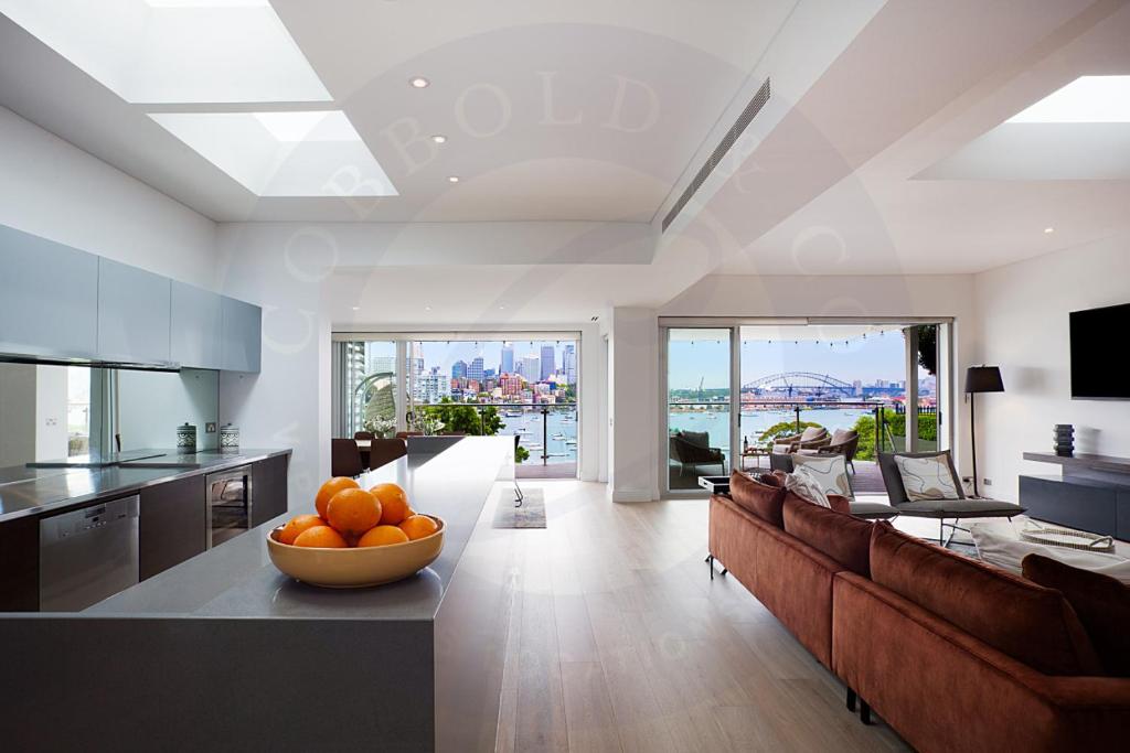 Kanangra - A Superb House on Sydney Harbour photo 1