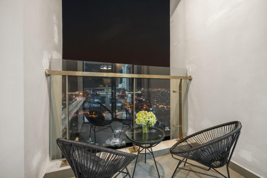 Penthouse Duplex 4 bedrooms Ocean View, Rooftop Pool