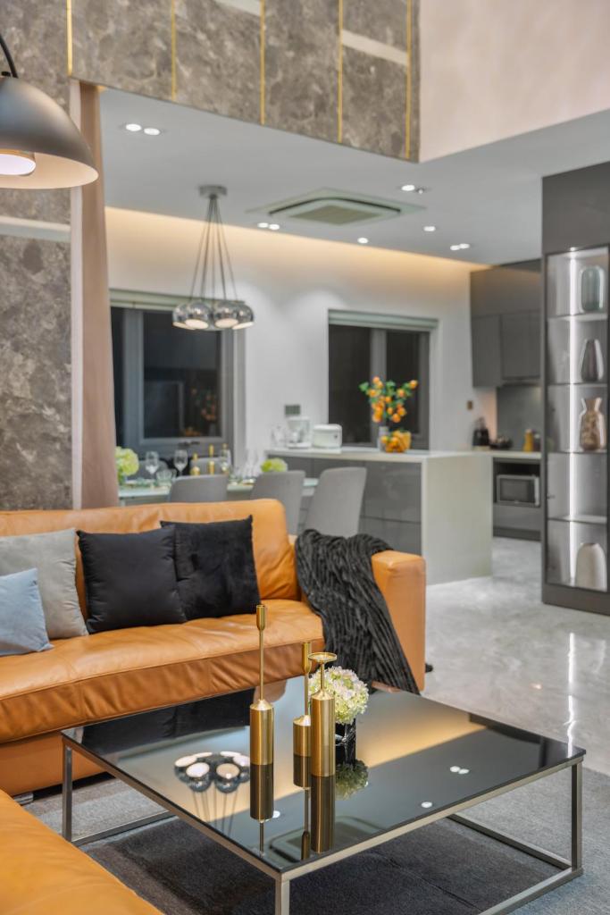 Penthouse Duplex 4 bedrooms Ocean View, Rooftop Pool