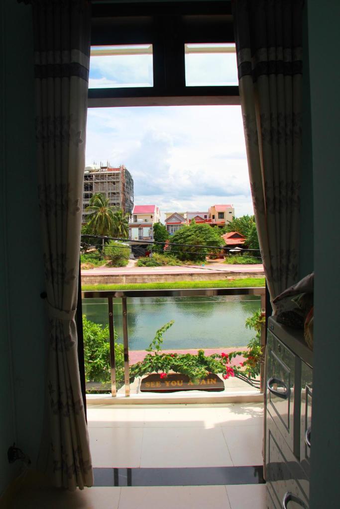 Đông Nguyễn Riverside Homestay