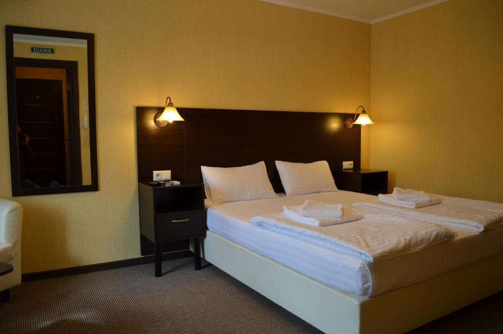 Transit Hotel photo 2