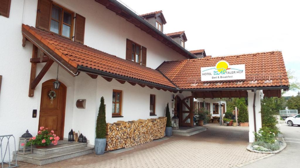 Hotel Isartaler Hof photo 4