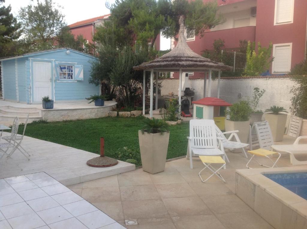 Apartments Little Castle photo 4