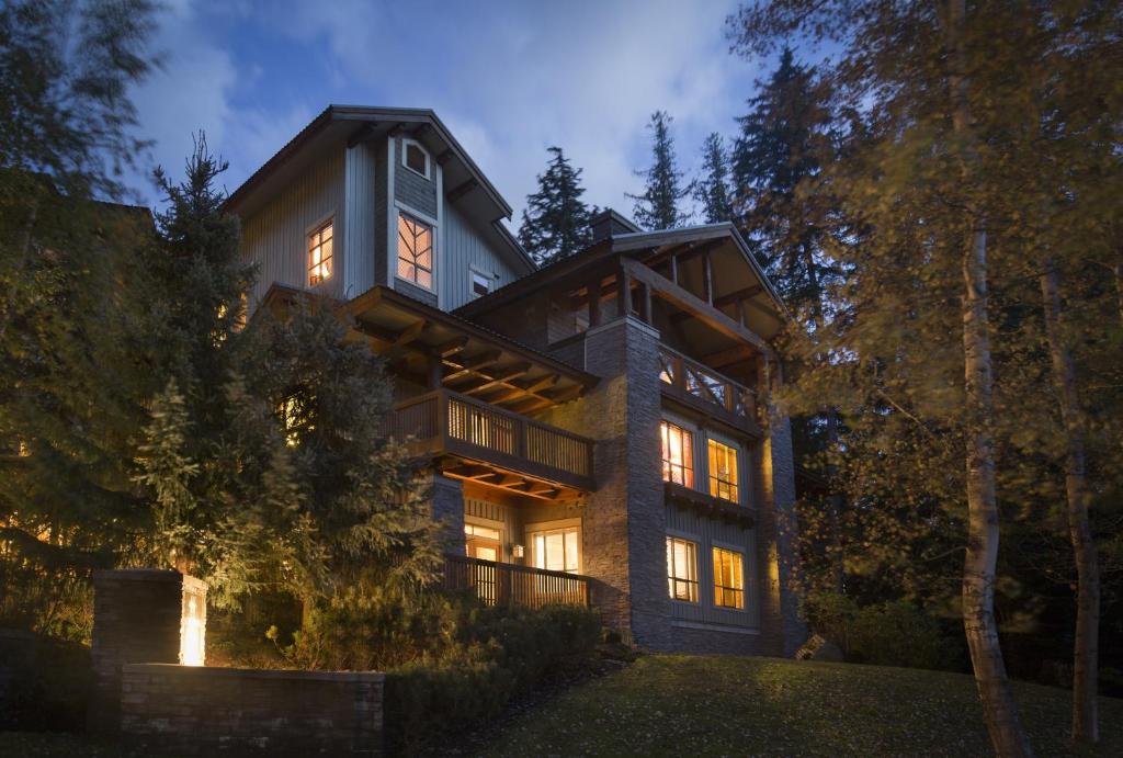 Horstman House by Whistler Premier photo 2