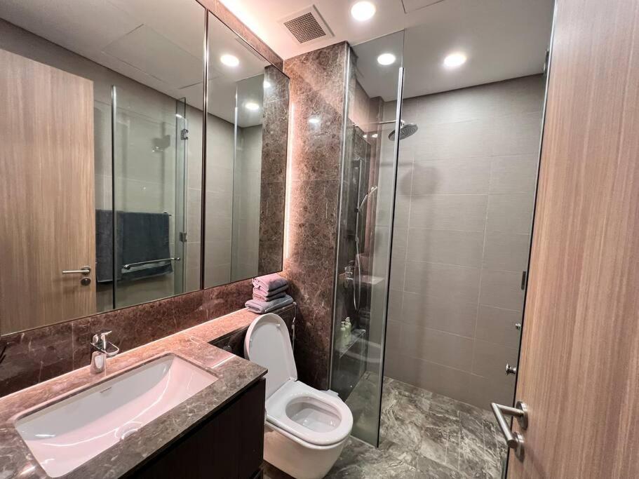 Luxury Condo In D1 Saigon