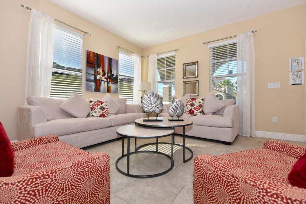 Meticulous 6bd Spa Gm Pool Hm Solterra-4187od 6 Bedroom Home by RedAwning image