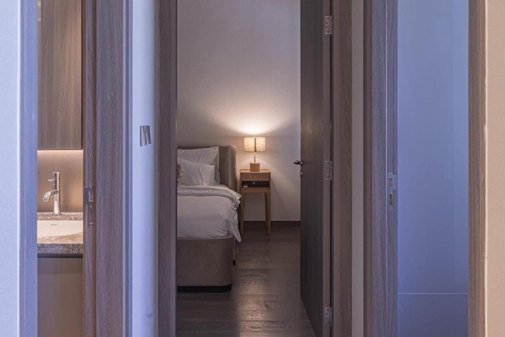 Luxury CBD Apartment Managed by HPG Group