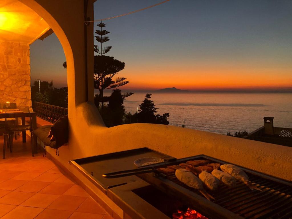 Bilocale panoramico “Lo sguardo” Room Type - One-Bedroom Apartment with Balcony and Sea View