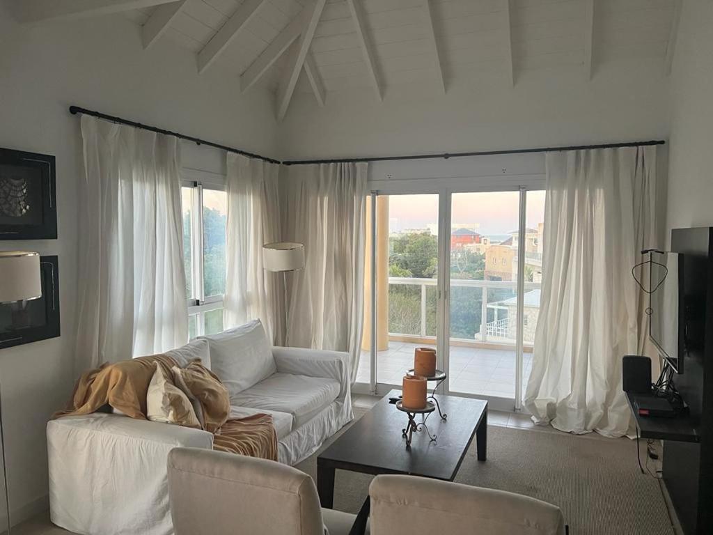 Espectacular departamento con vista al mar photo 3