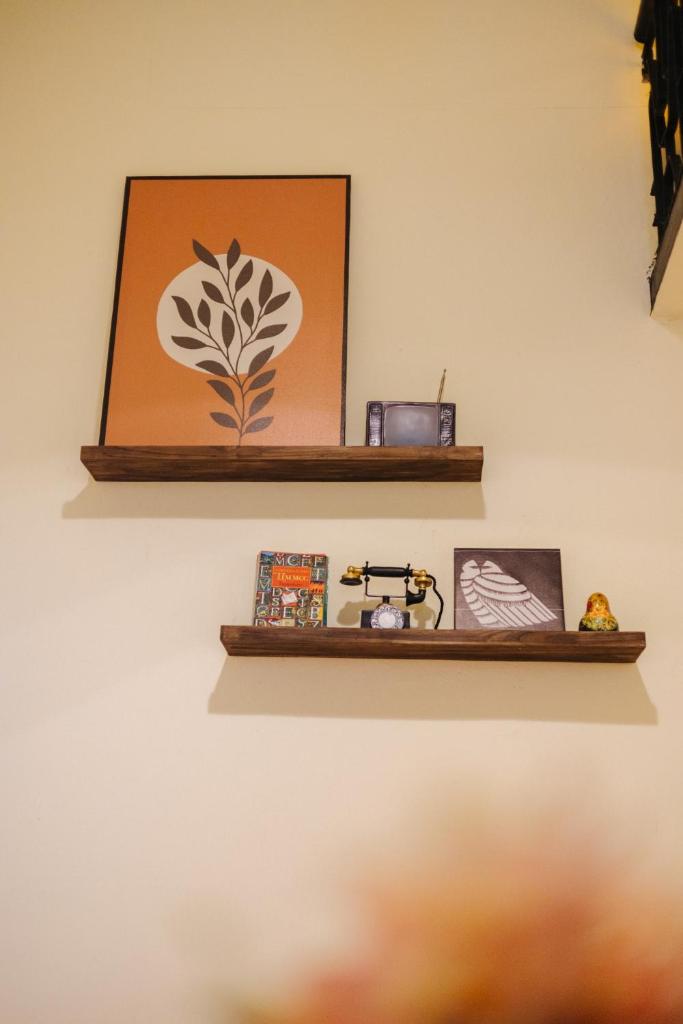 JinZinHome/ COZY House near TRAIN street/ Netflix