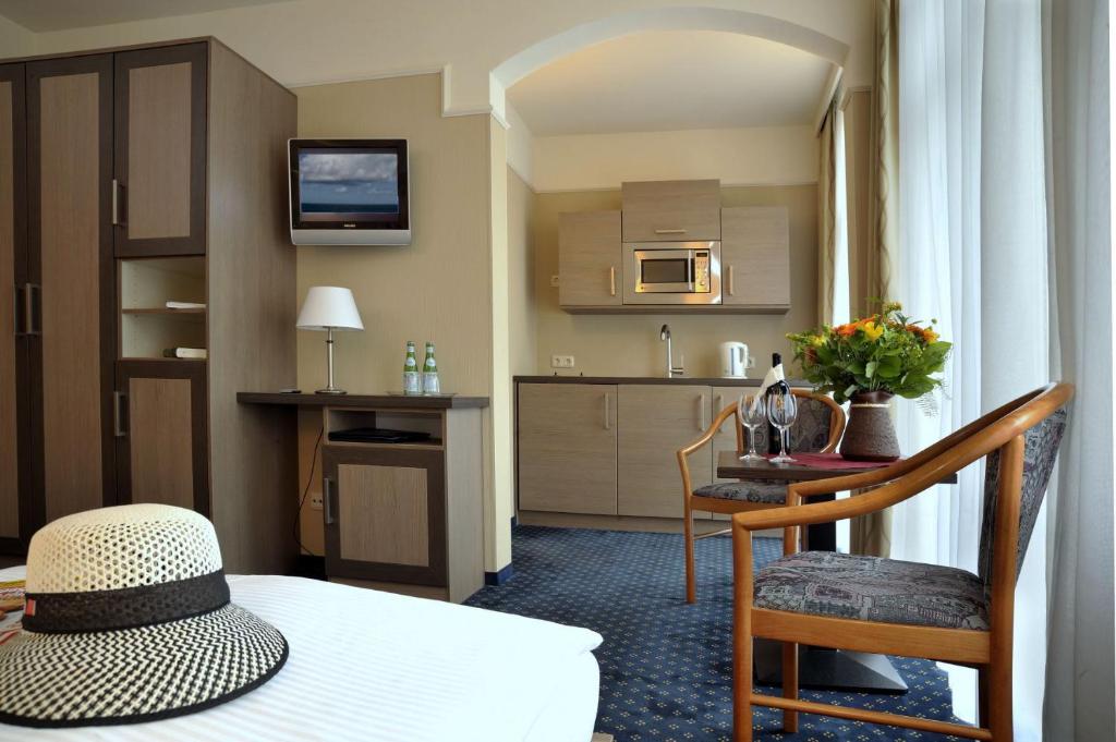 Strandhotel Nordischer Hof photo 4