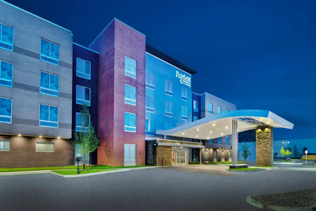 Fairfield by Marriott Inn & Suites Rochester Hills image