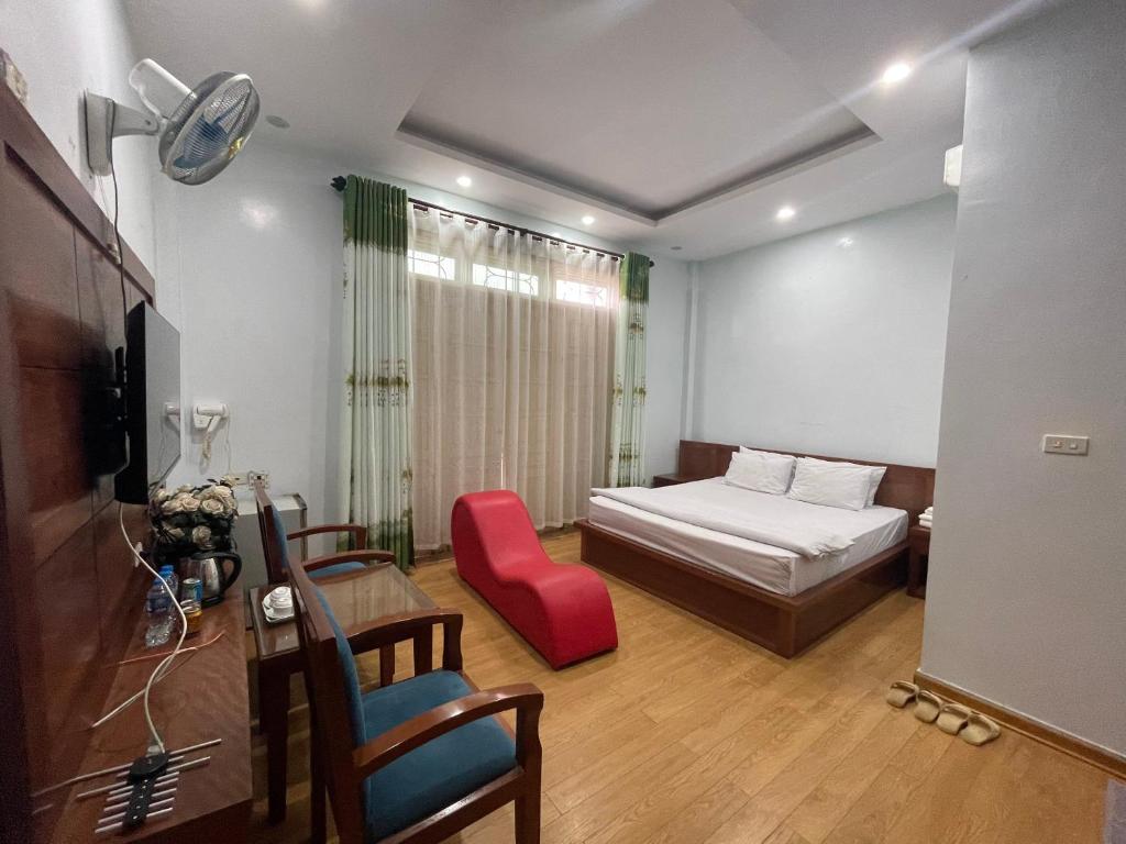 Khách sạn Phương Thuý 1