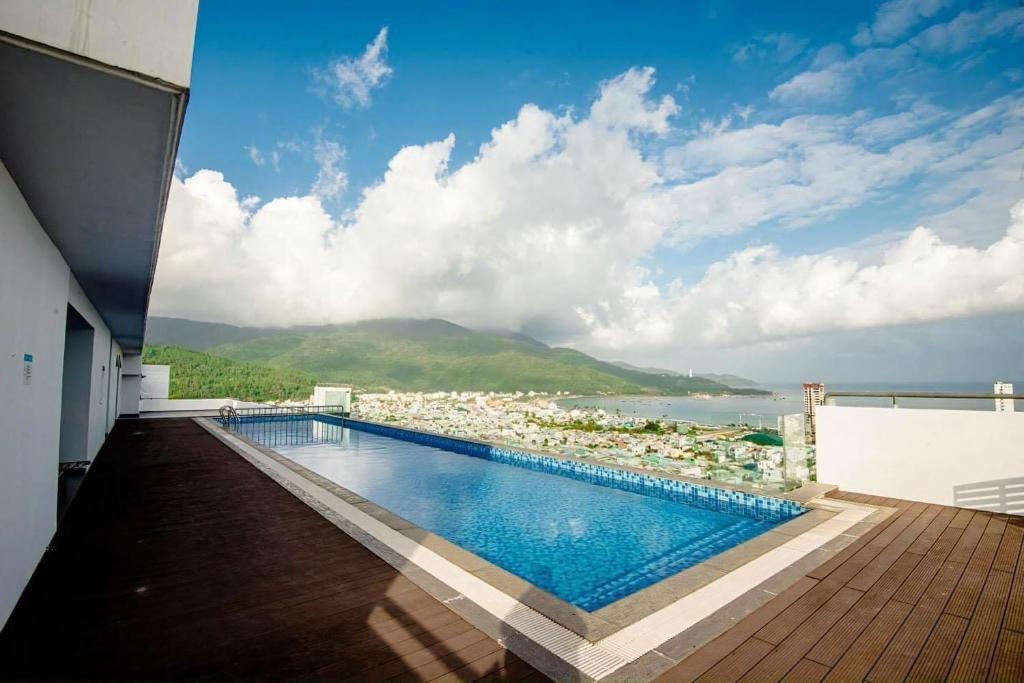 Penthouse Duplex 4 bedrooms Ocean View, Rooftop Pool
