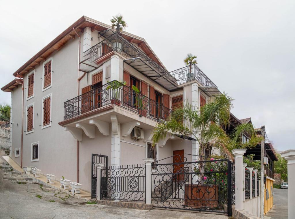 Angoni Villa photo 2