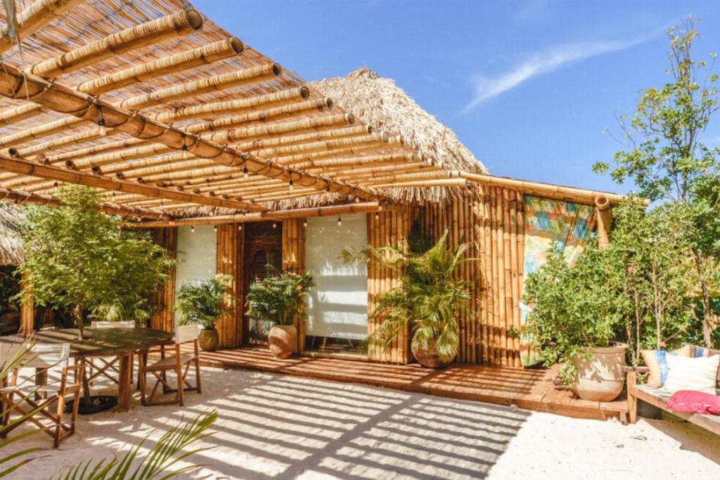 Beach bungalow Aruba photo 2