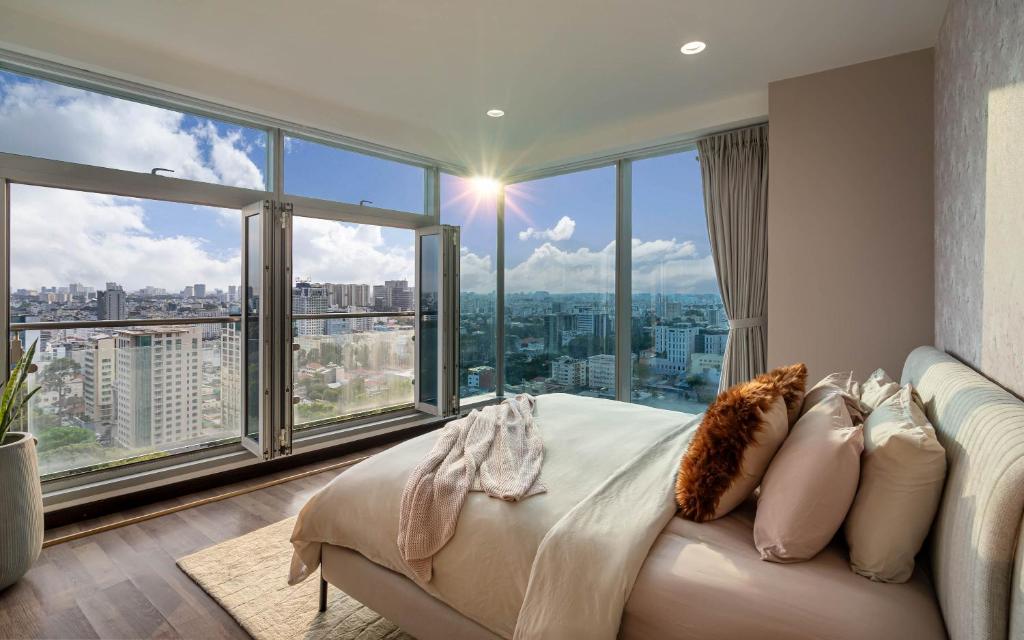 Saigon Skyline Luxury in District 1