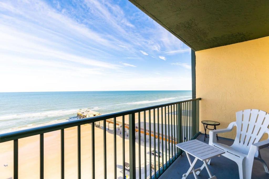 Coastal Chic Suite at Sunglow Resort by Brightwild image