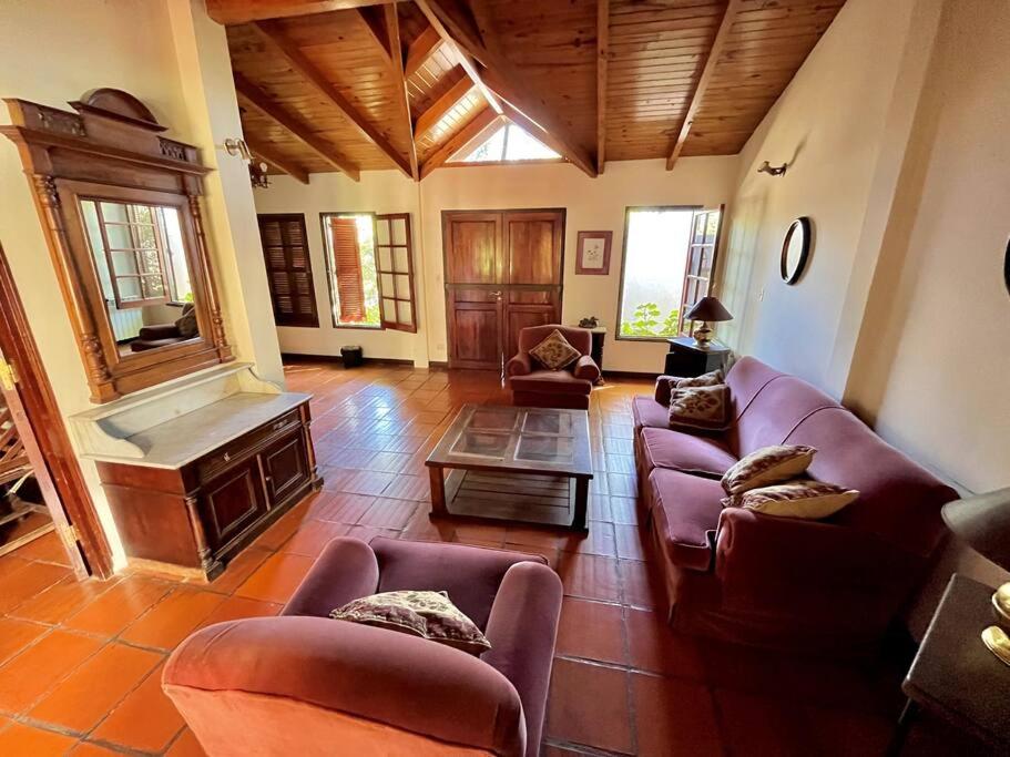 ¡Casa Florida, en el corazón de Chacras de Coria! photo 4